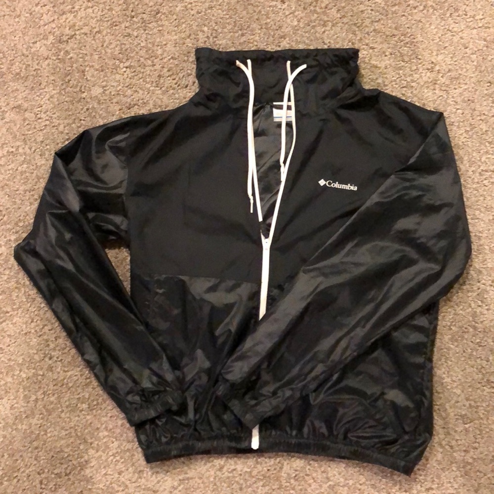 Cropped Cinch Neck Windbreaker